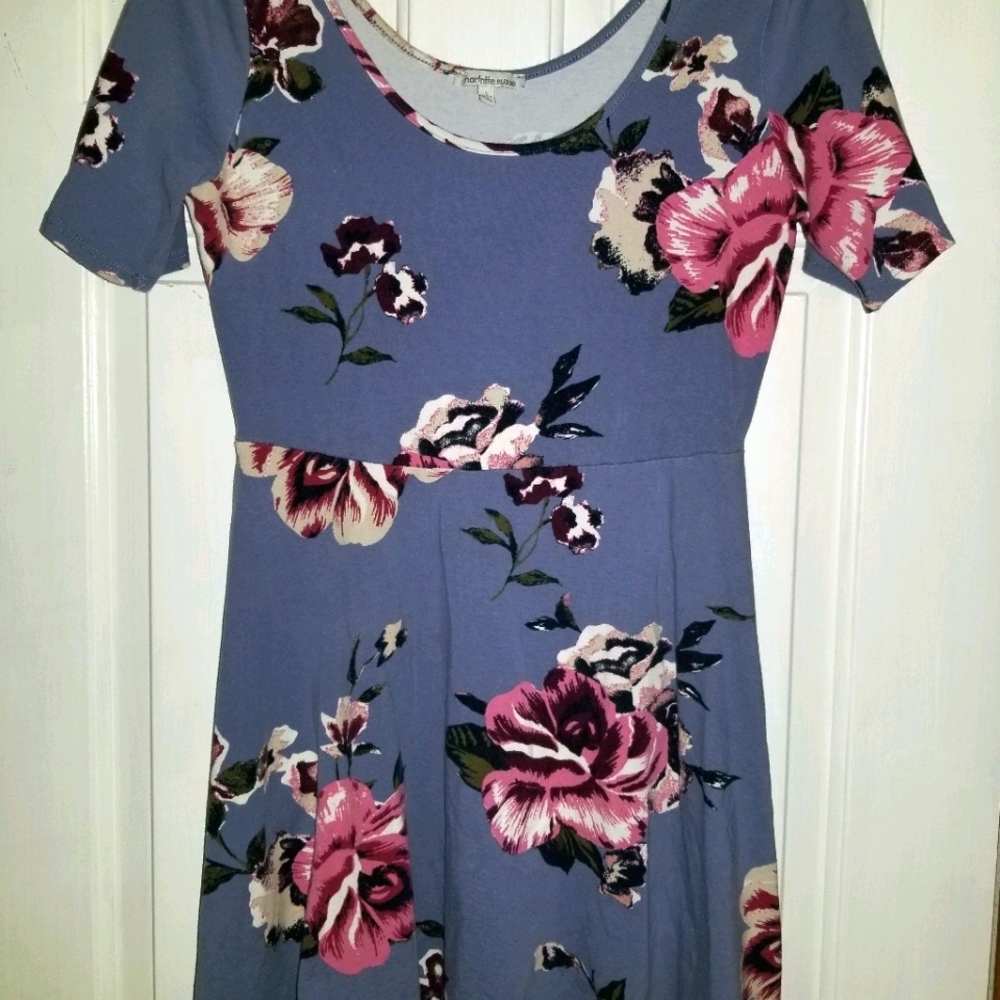 Short sleeve dress